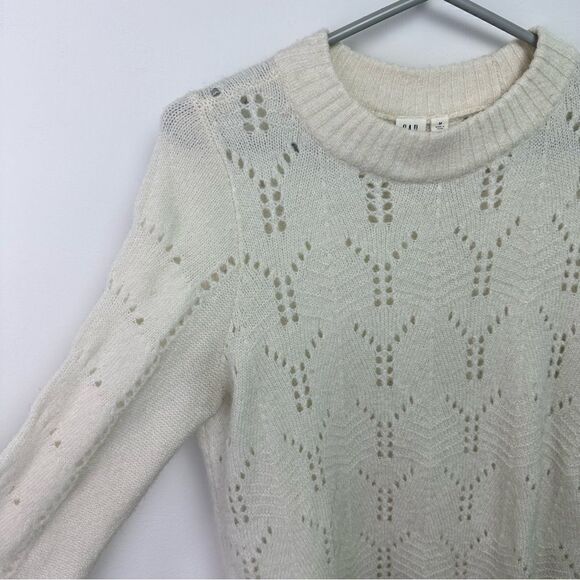 GAP Chunky Knit Pattern Sweater medium - Picture 8 of 8
